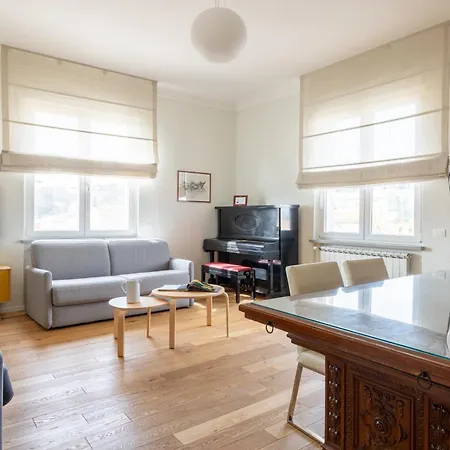 Apartment Floor With Rooftop Terrace Near St. Peter Rome
