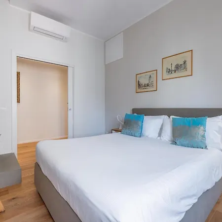 Apartment Floor With Rooftop Terrace Near St. Peter *